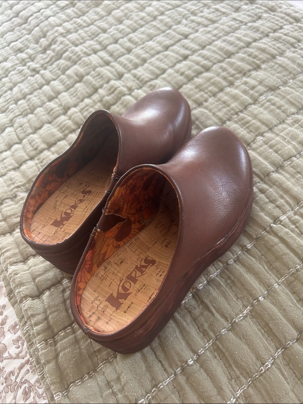 Korks brown leather slip ons. Wedge. Womens